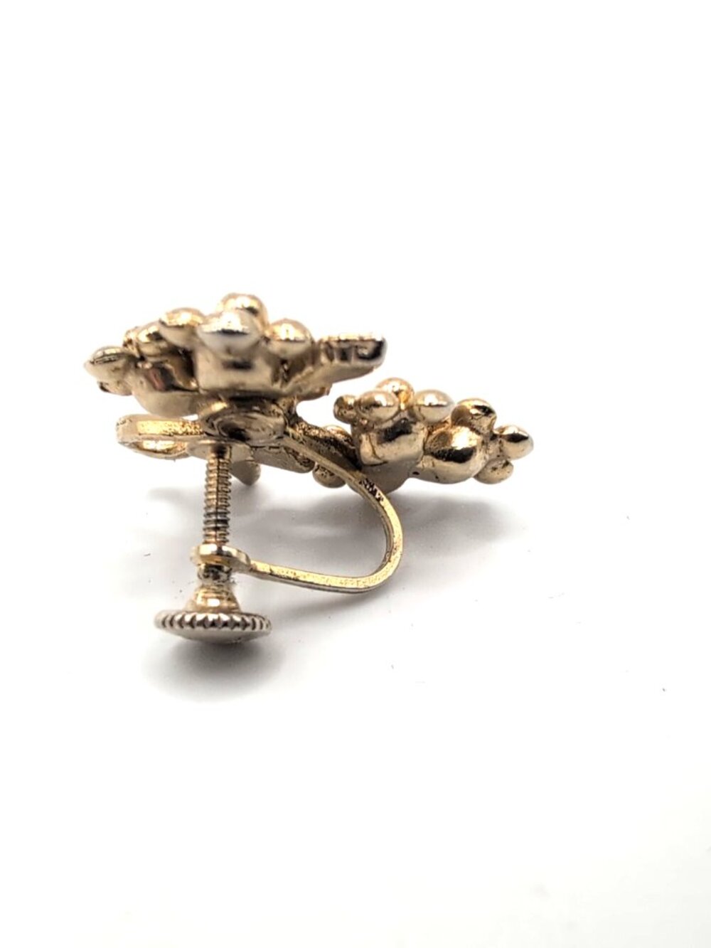 Vintage Coro Gold Tone 1" Grape Cluster Screw Back Earrings Marked VGC - Picture 4 of 6